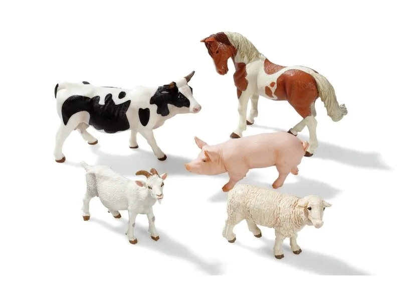 Figurine Fermière au panier - La vie à la ferme | Papo France Figurine Fermière au panier - La vie à la ferme | Papo France